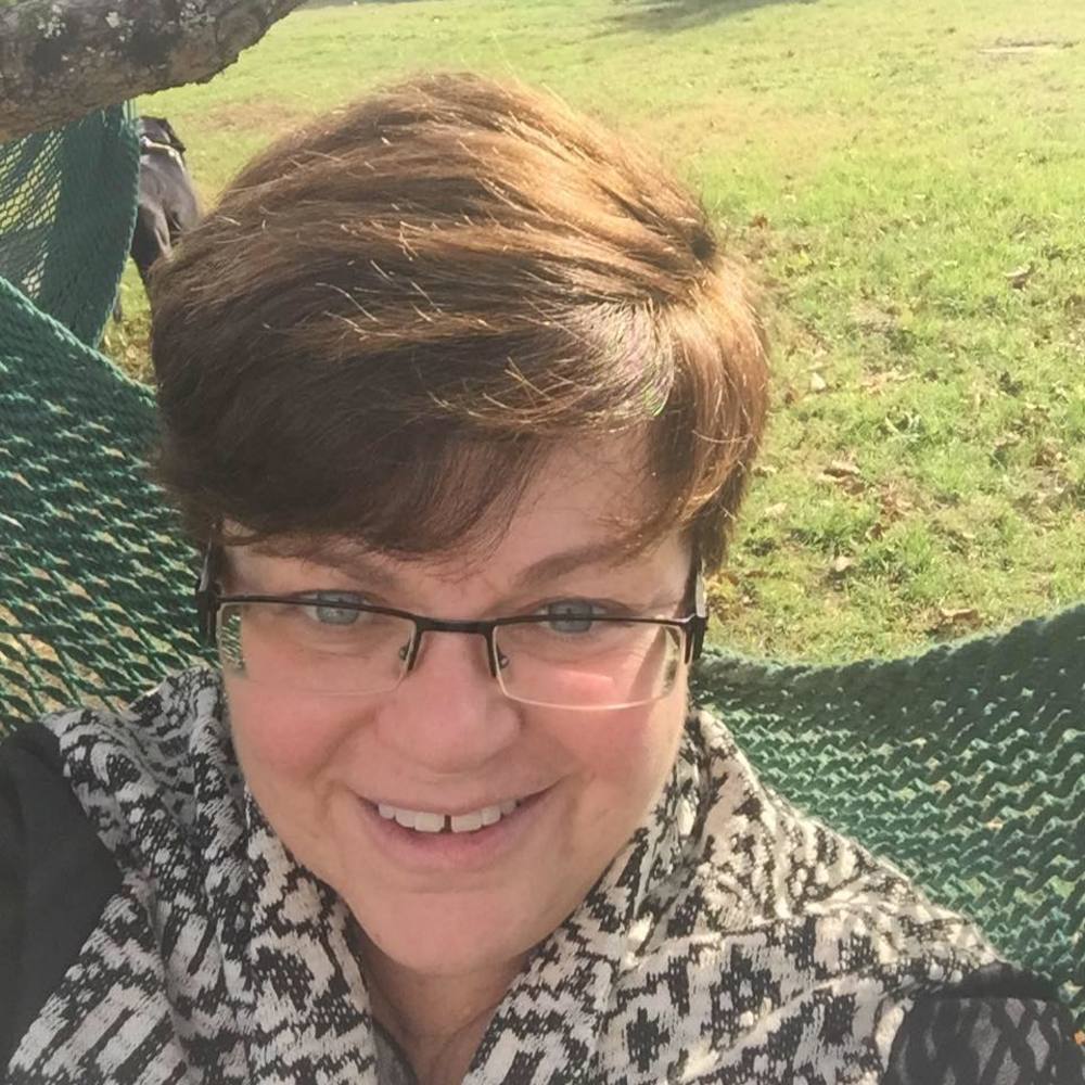 Meet your Posher, Sharon